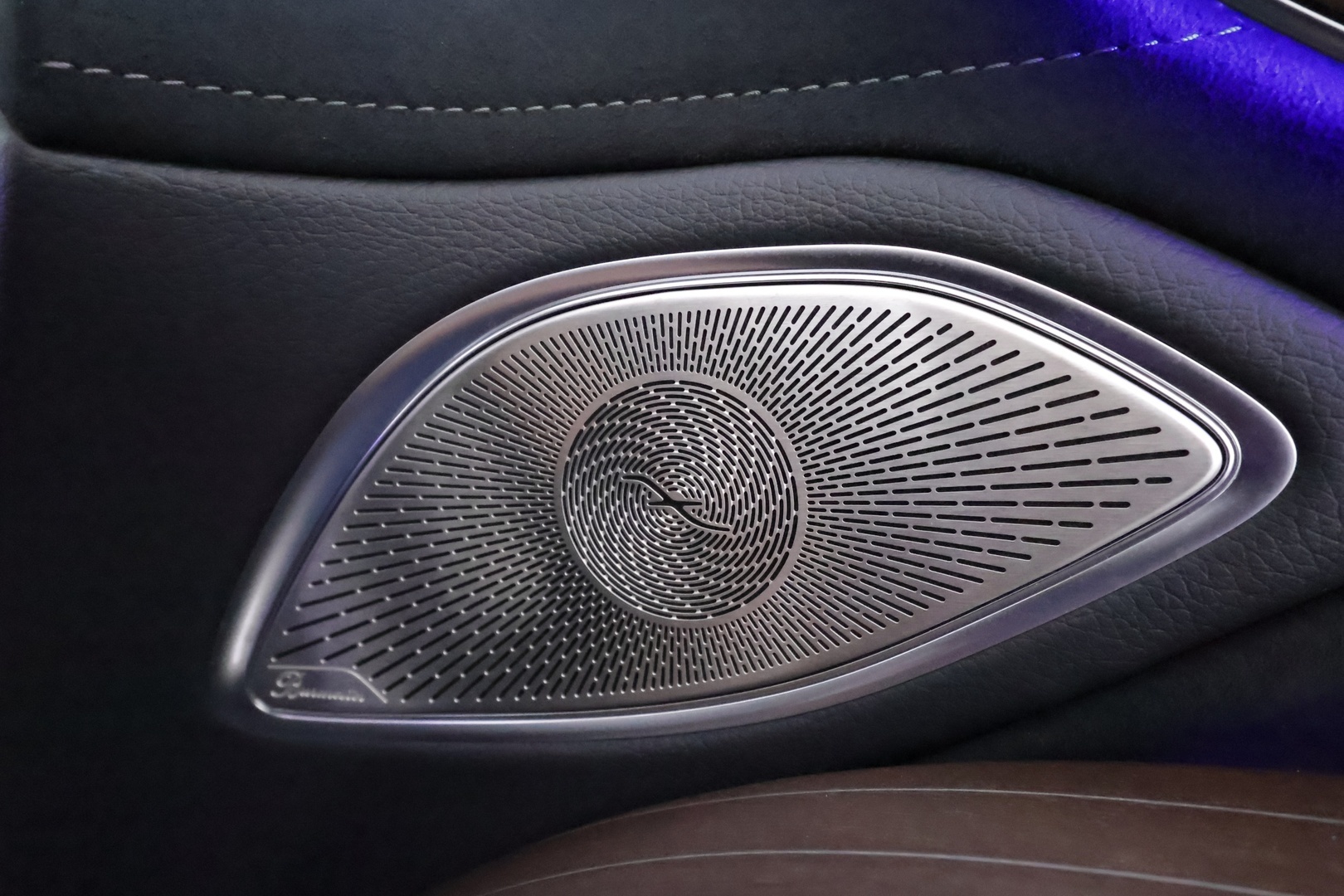 MERCEDES-BENZ EQS 2022