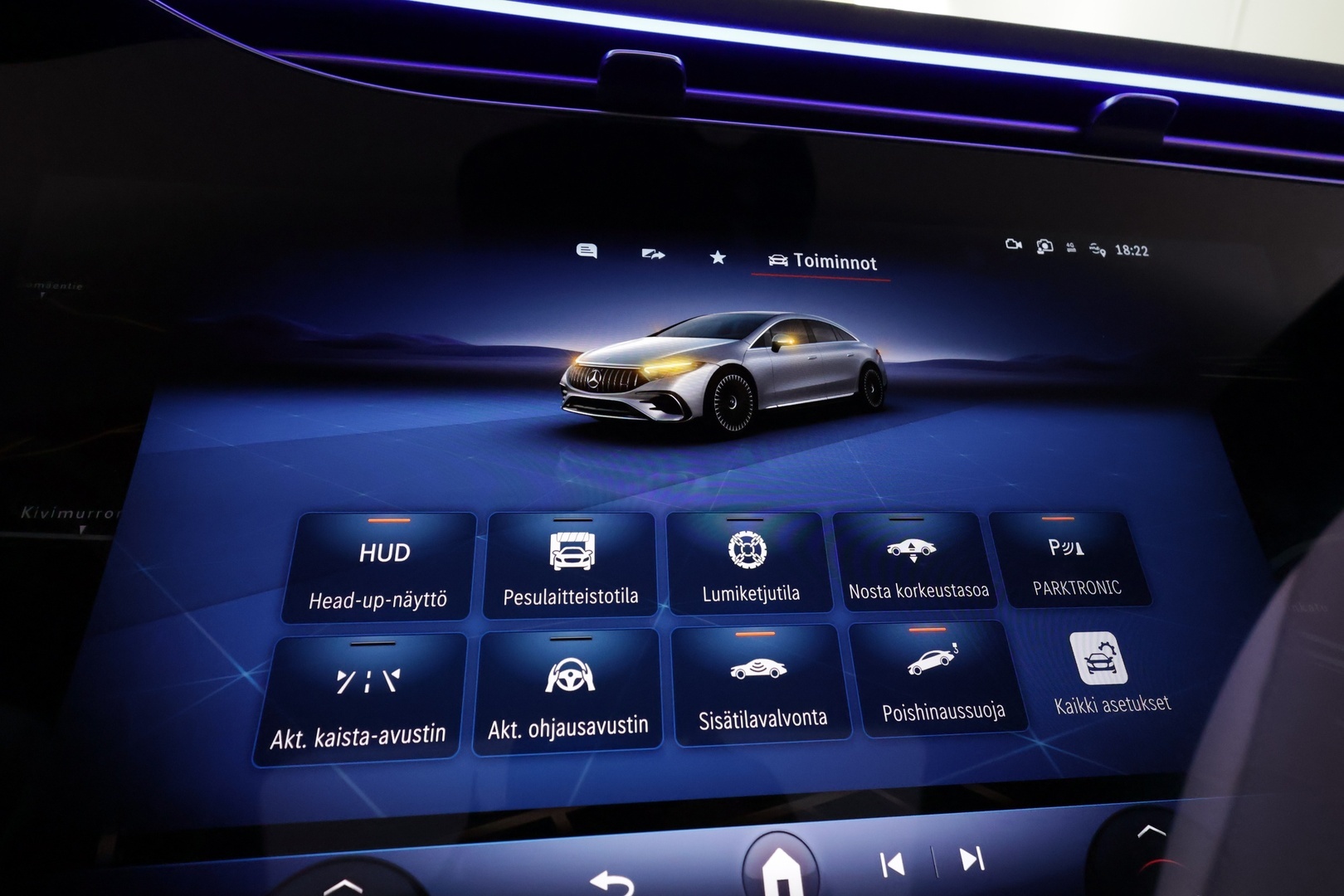 MERCEDES-BENZ EQS 2022