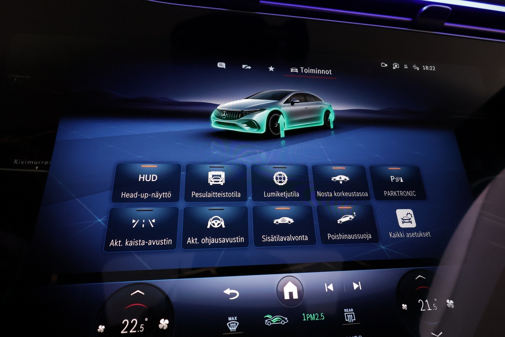 MERCEDES-BENZ EQS 2022