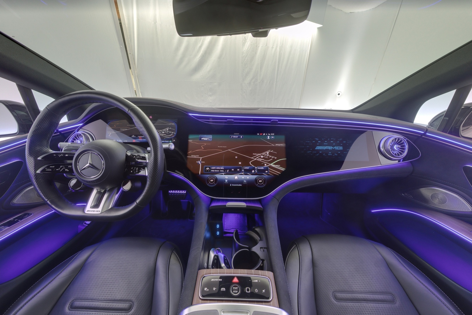 MERCEDES-BENZ EQS 2022