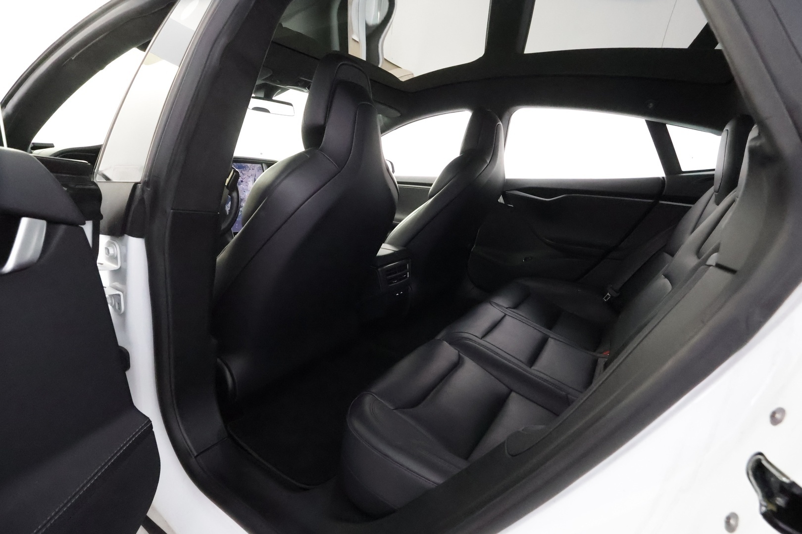 TESLA Model S 2018