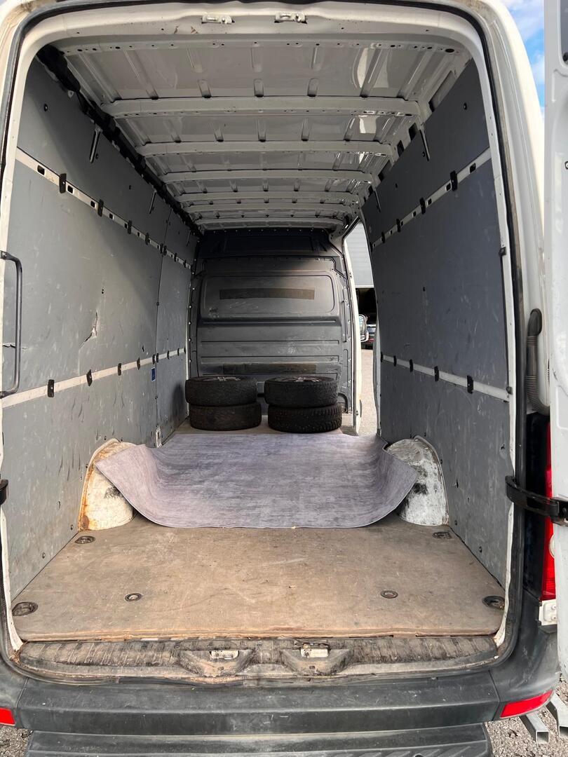 VOLKSWAGEN Crafter 2016