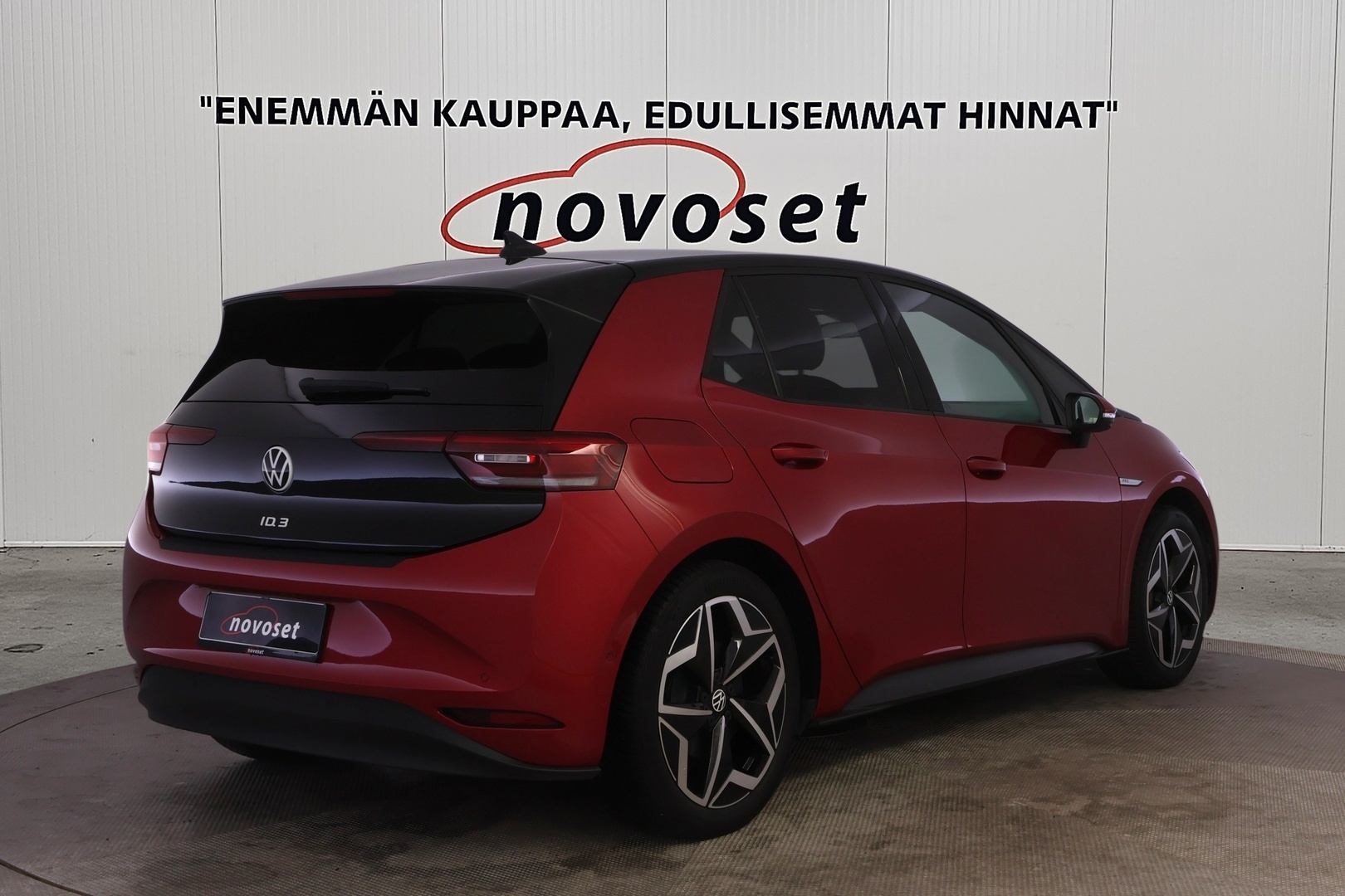 VOLKSWAGEN ID.3 4
