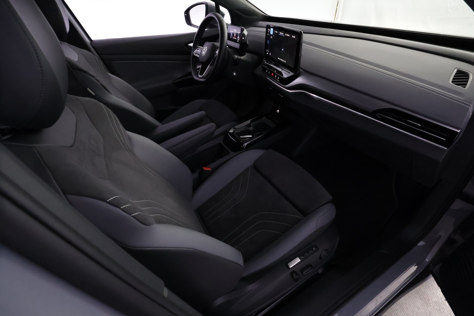 VOLKSWAGEN ID.5 20