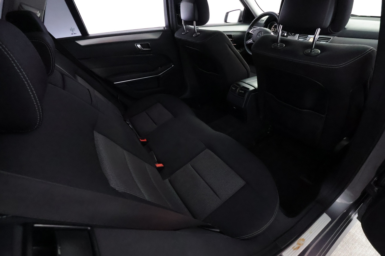 MERCEDES-BENZ E 20