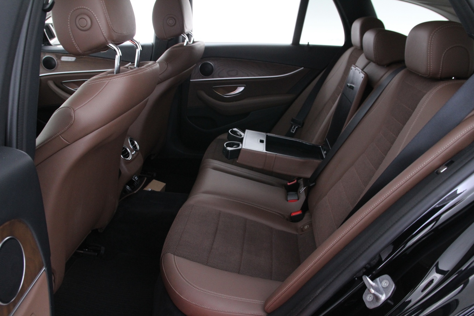 MERCEDES-BENZ E 2018