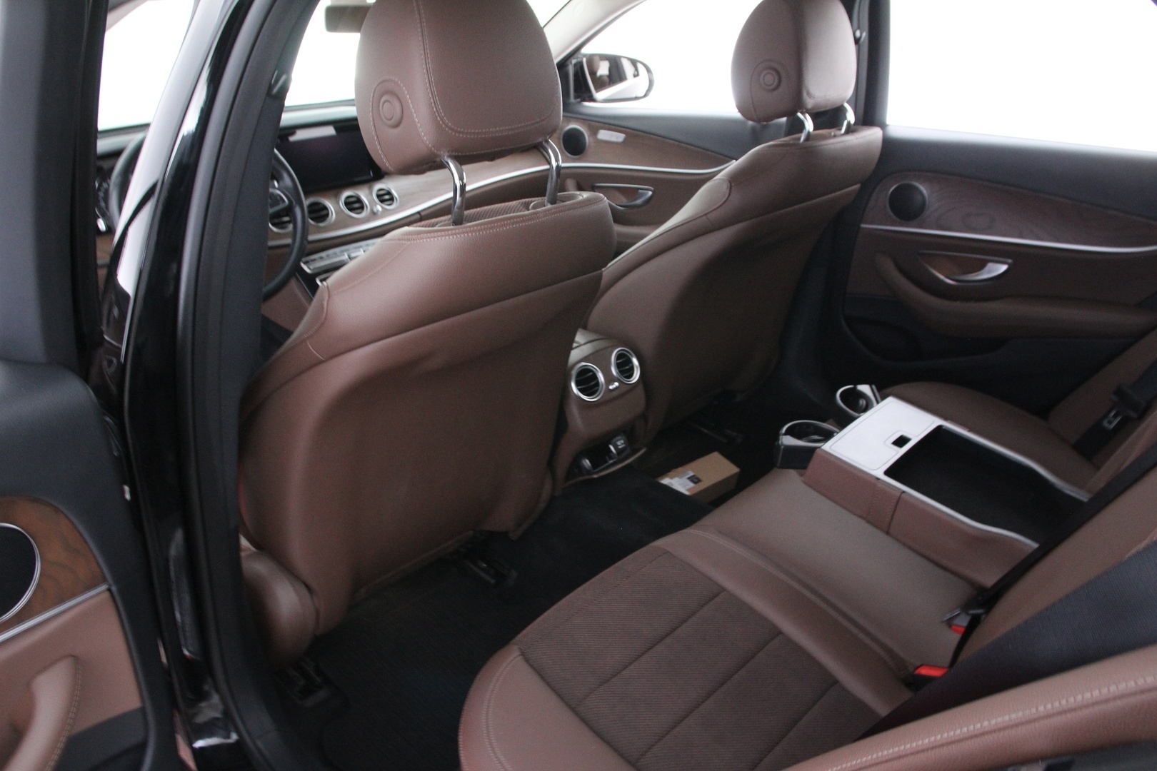 MERCEDES-BENZ E 2018