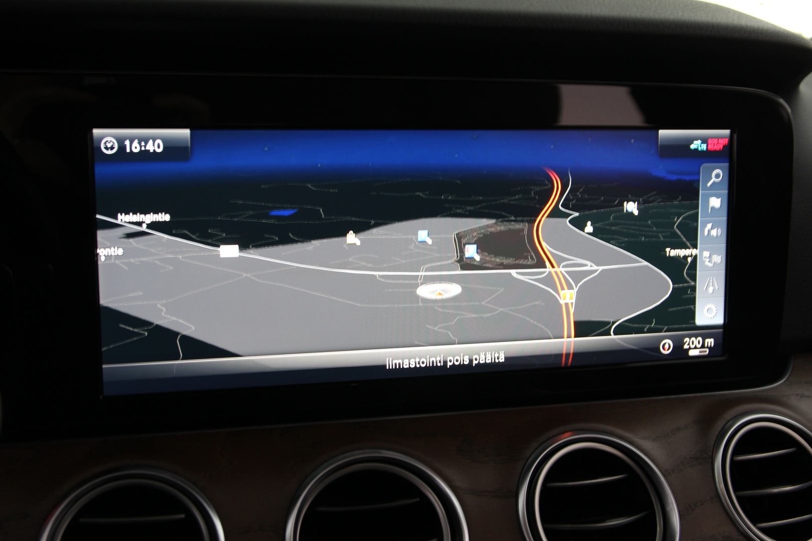 MERCEDES-BENZ E 2018