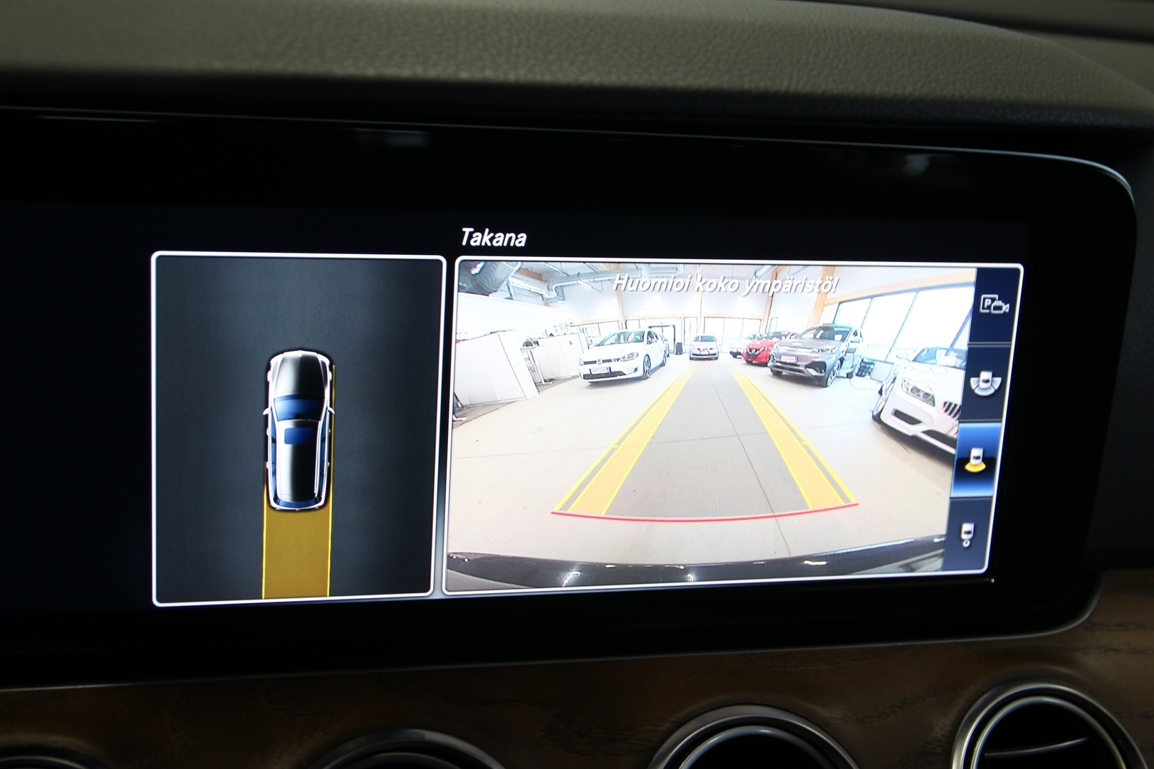 MERCEDES-BENZ E 2018