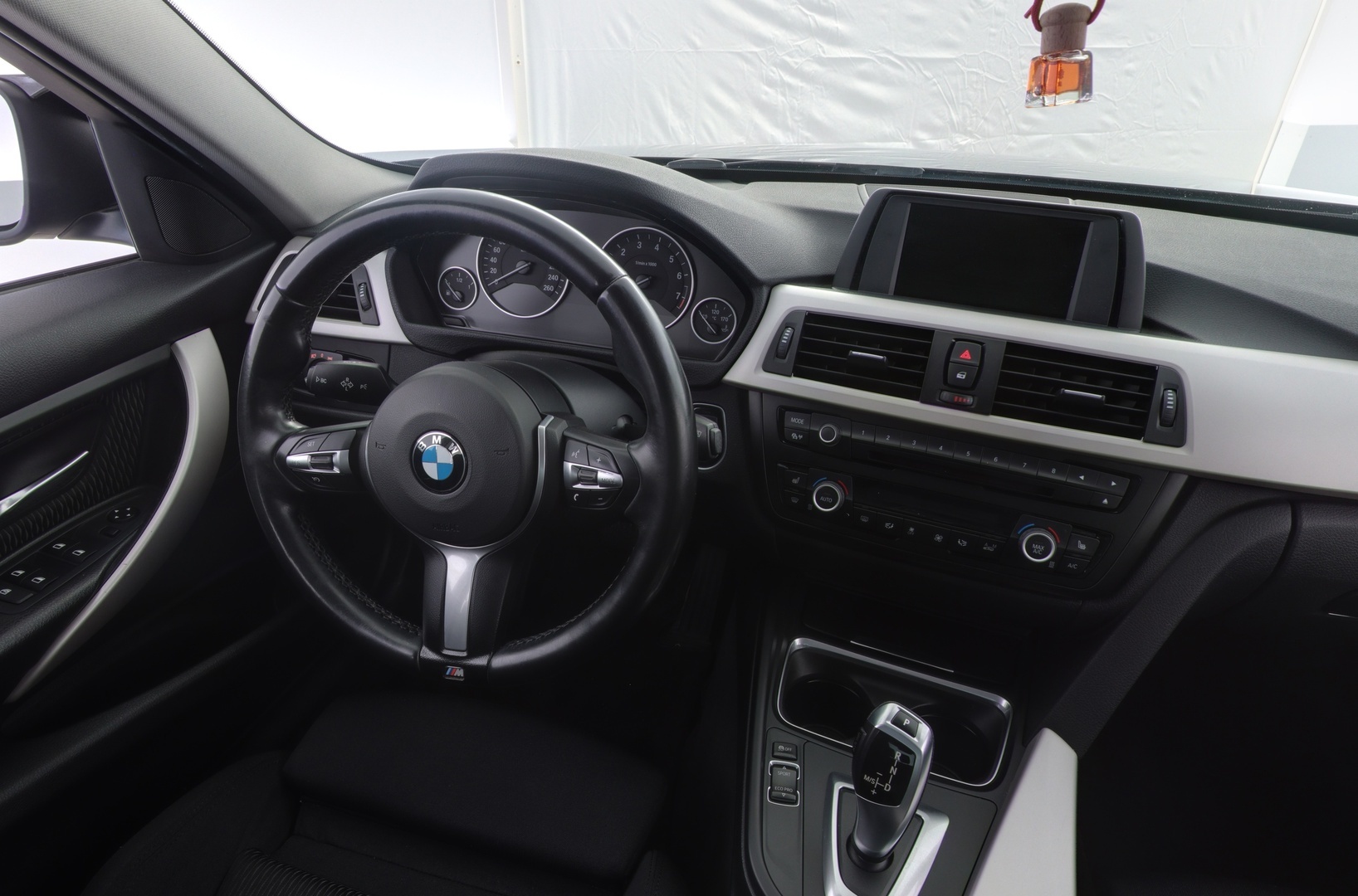 BMW 320 2014