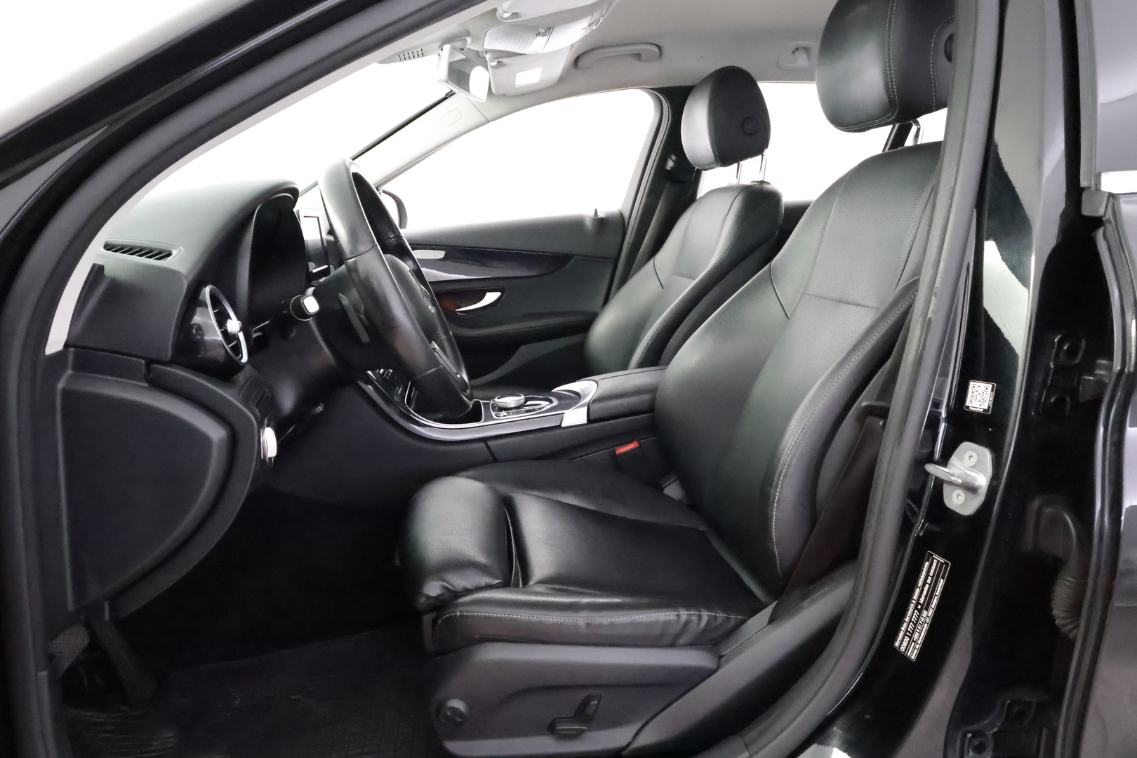 MERCEDES-BENZ C 2019