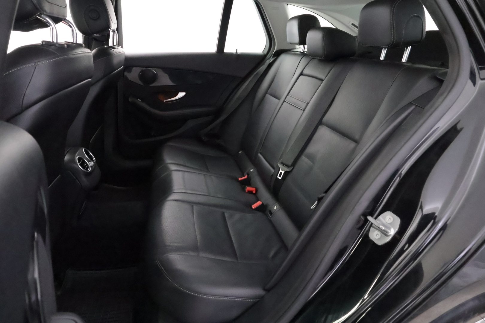 MERCEDES-BENZ C 2019