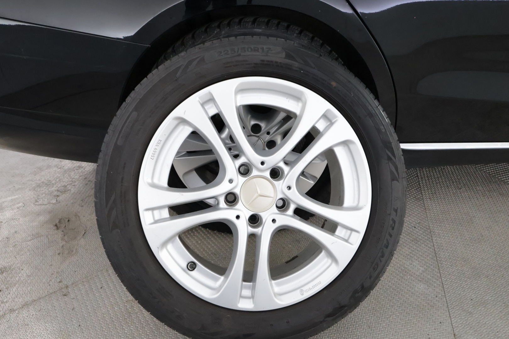 MERCEDES-BENZ C 2019