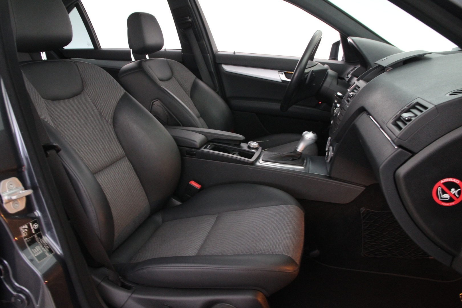 MERCEDES-BENZ C 2010