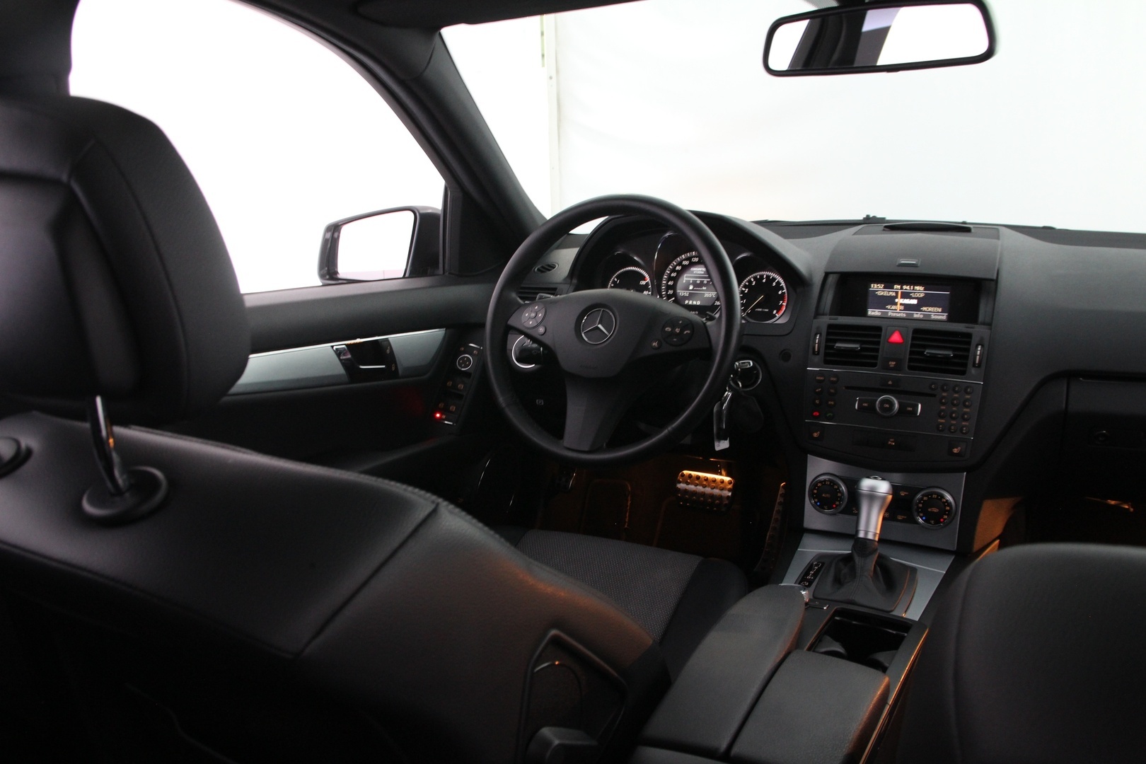 MERCEDES-BENZ C 2010