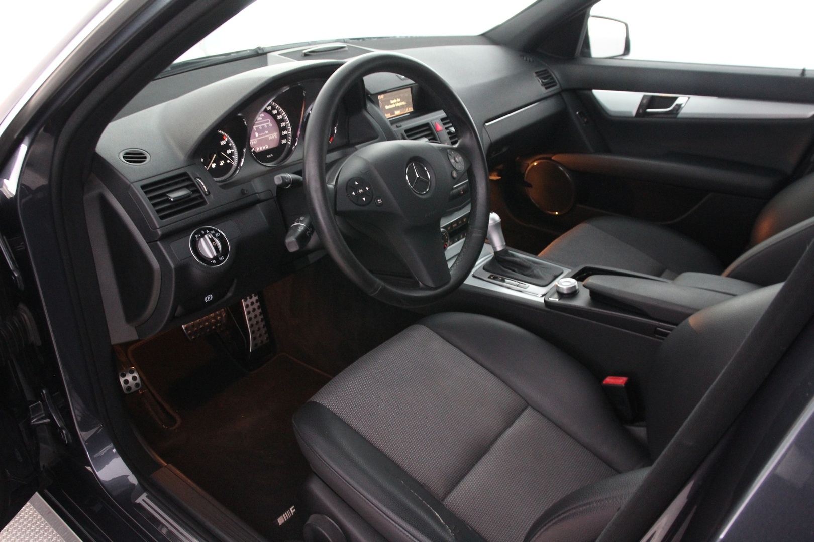 MERCEDES-BENZ C 2010