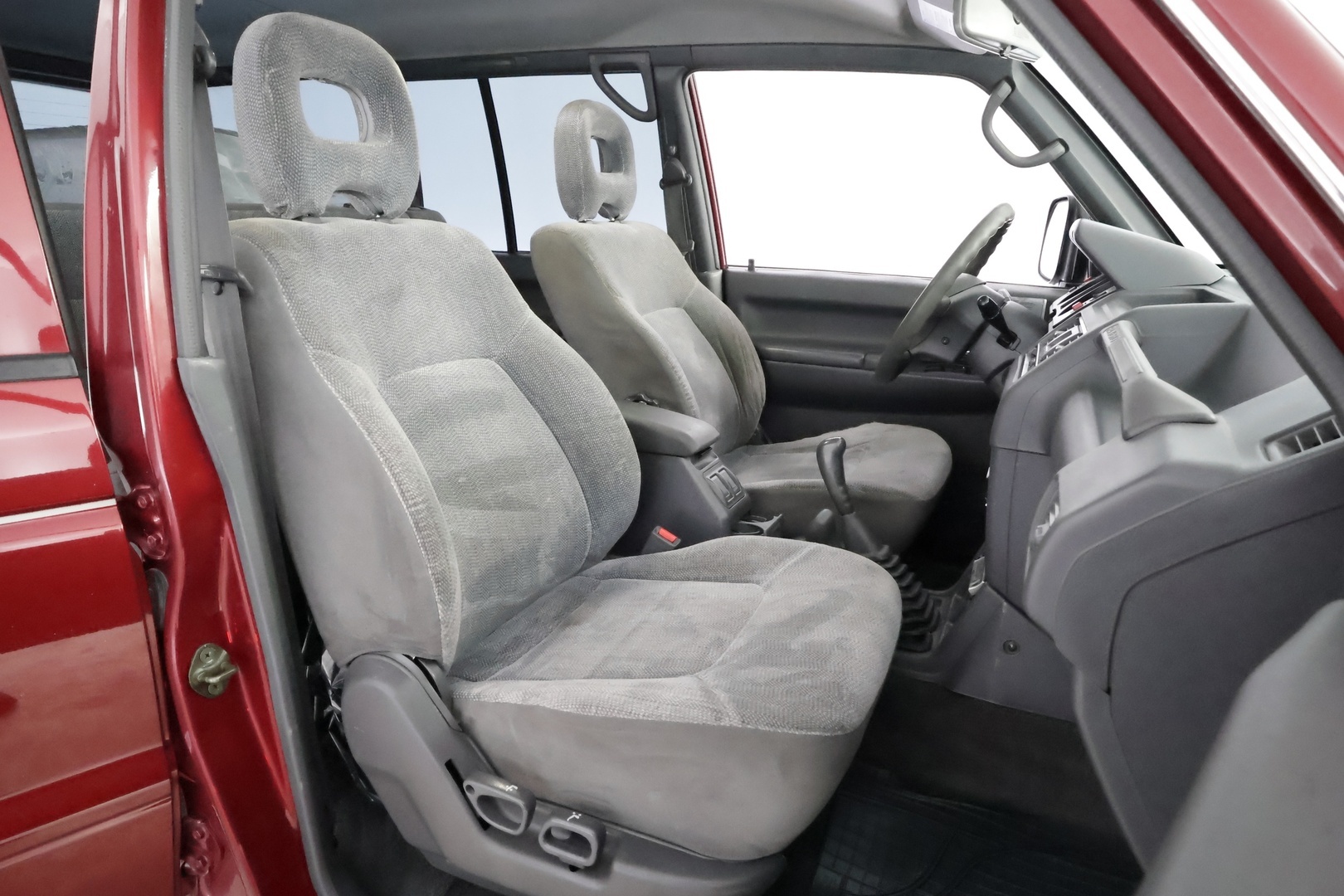 MITSUBISHI Pajero 1999