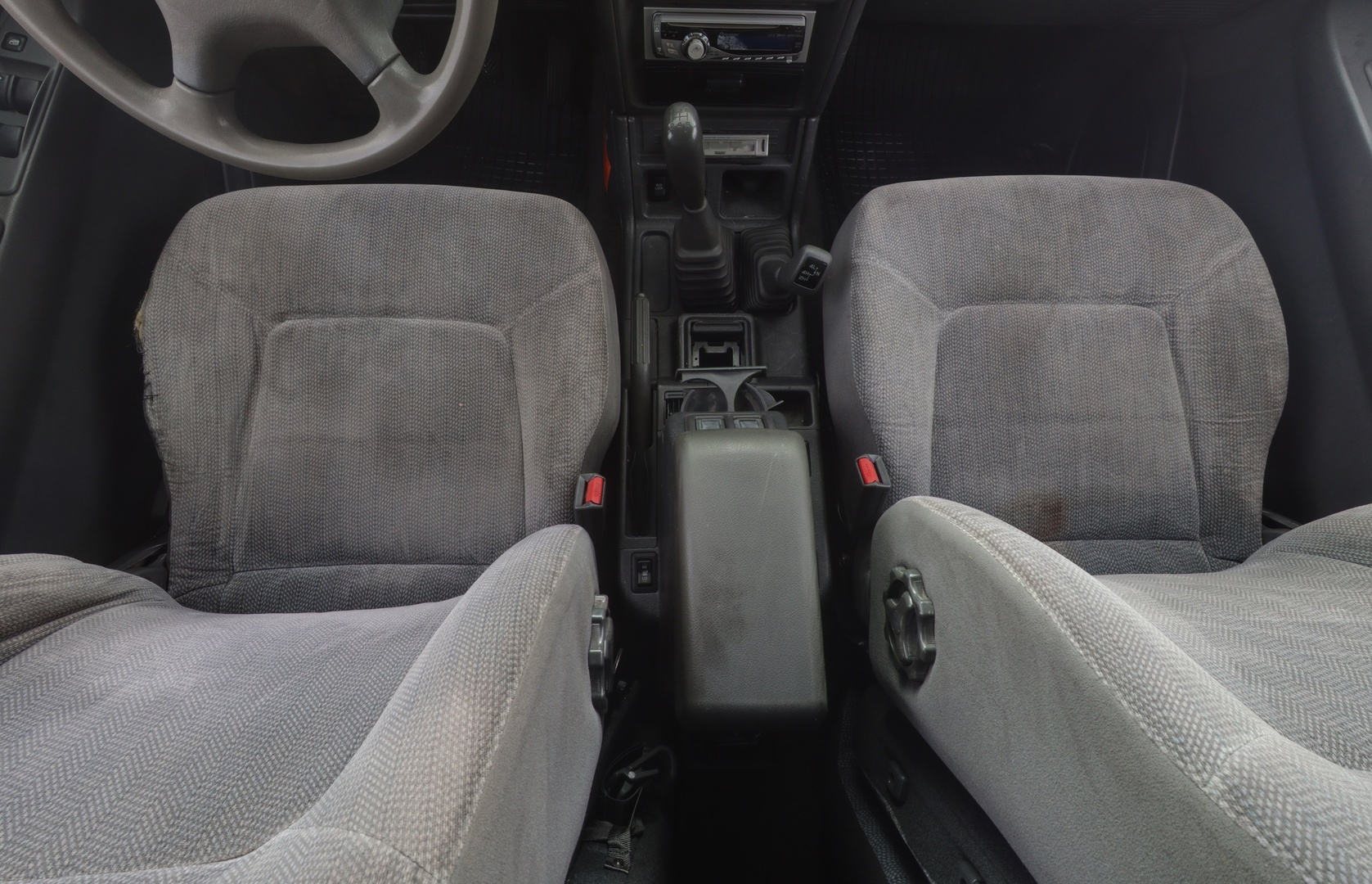 MITSUBISHI Pajero 1999