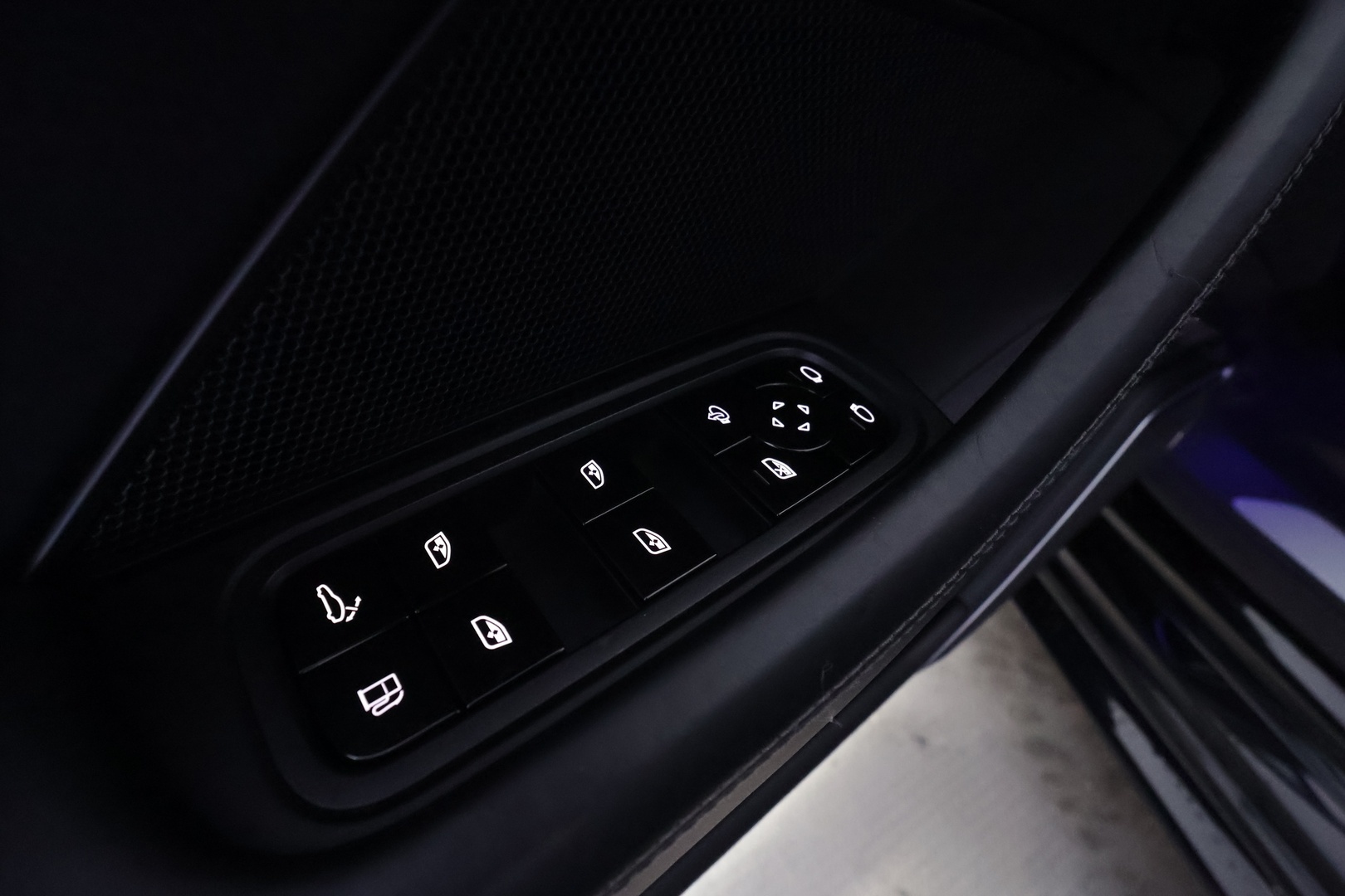 PORSCHE Panamera 2018