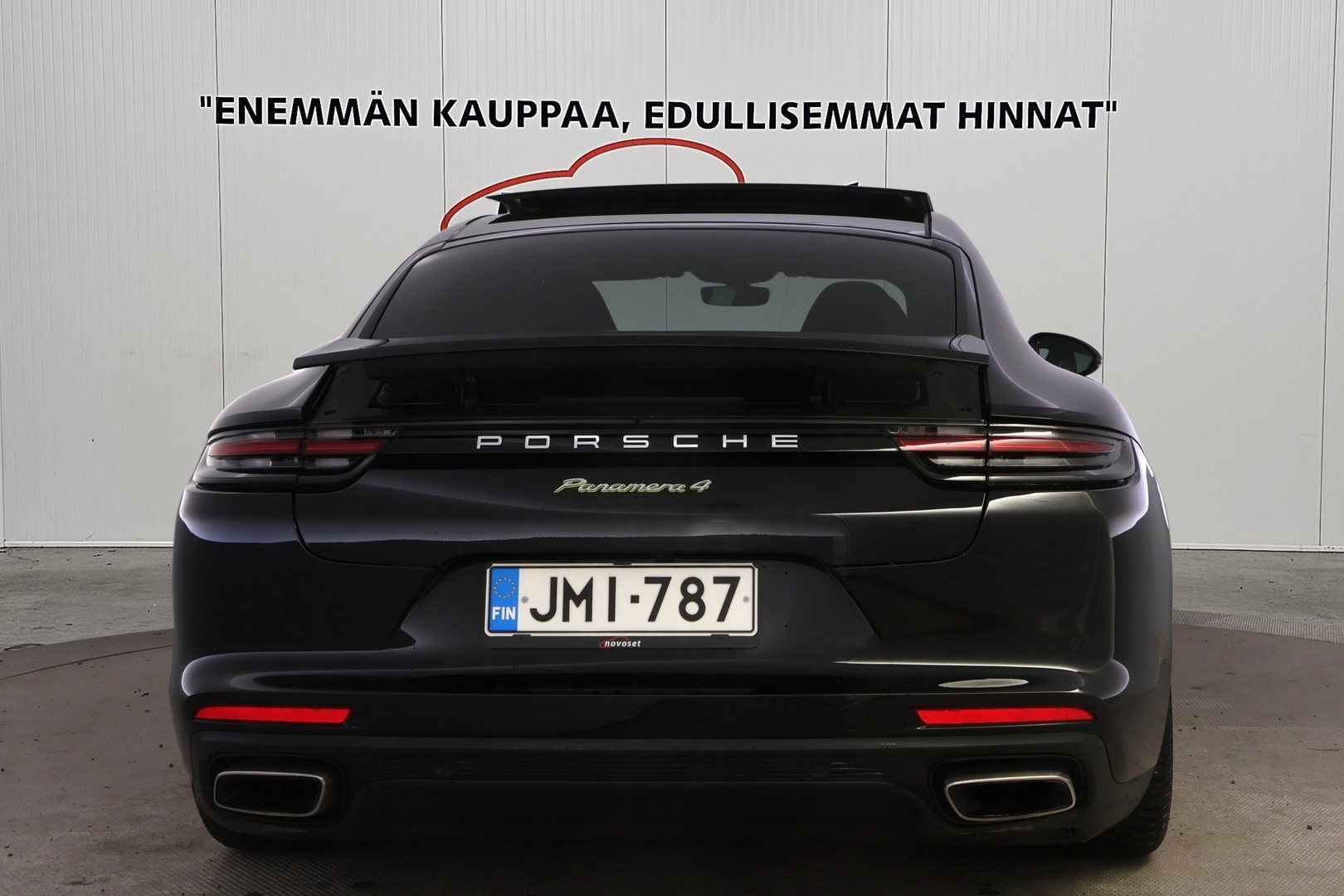 PORSCHE Panamera 2018