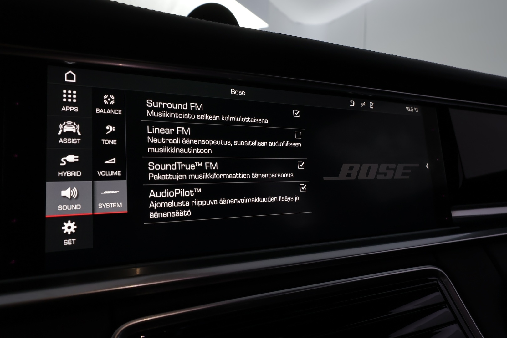 PORSCHE Panamera 2018