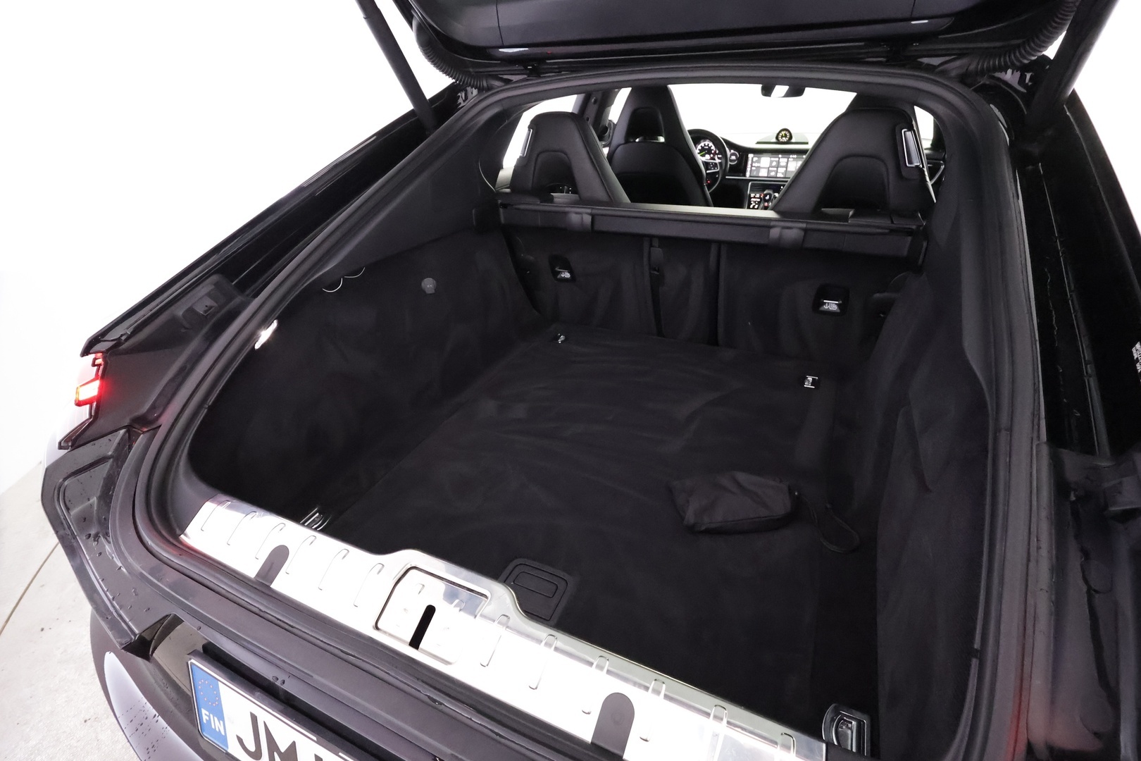 PORSCHE Panamera 2018