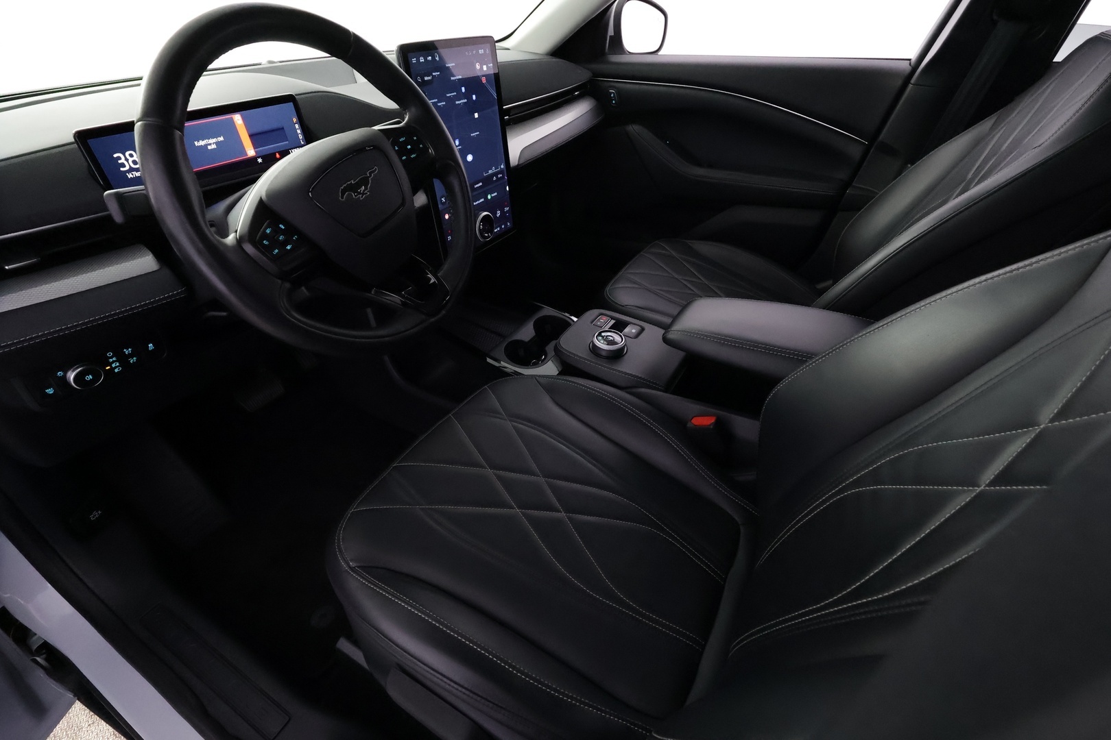 FORD MUSTANG MACH-E 2022
