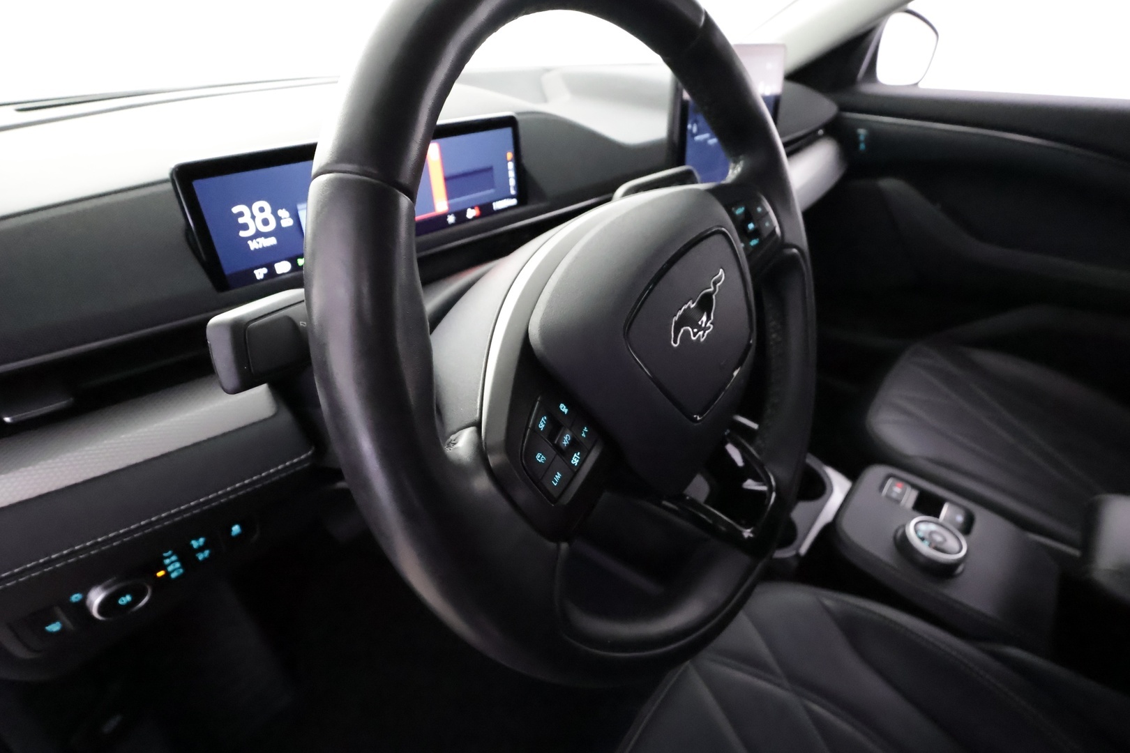 FORD MUSTANG MACH-E 2022