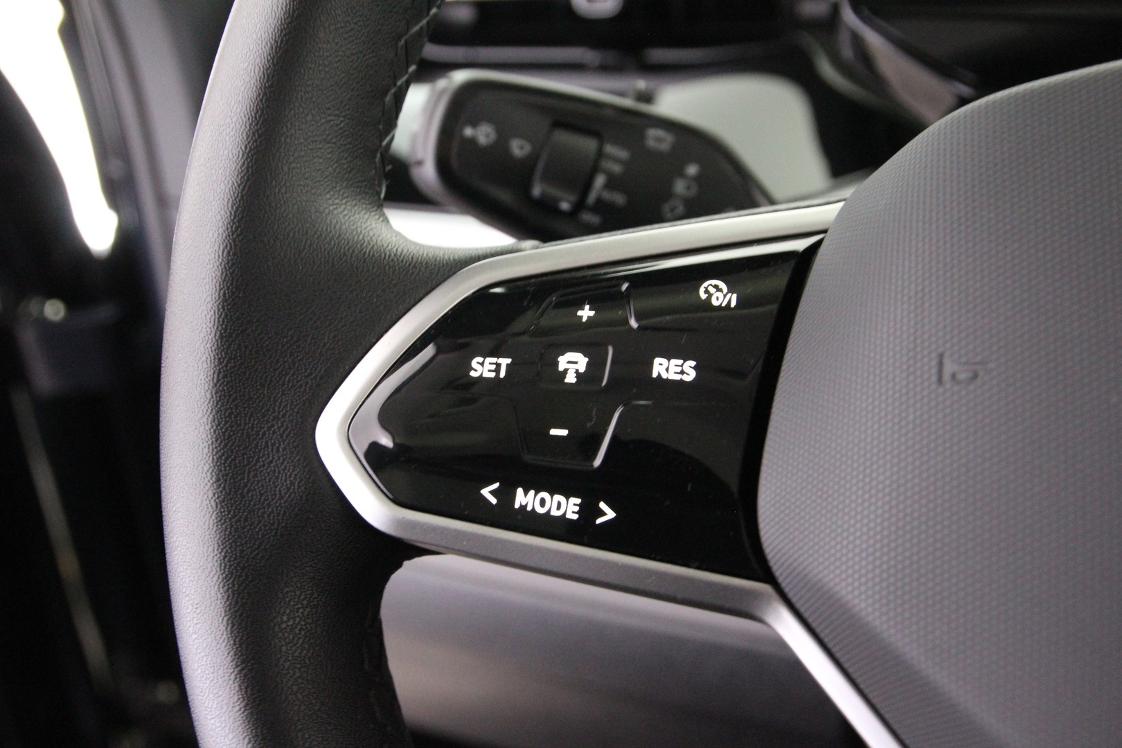 VOLKSWAGEN ID. BUZZ 2024