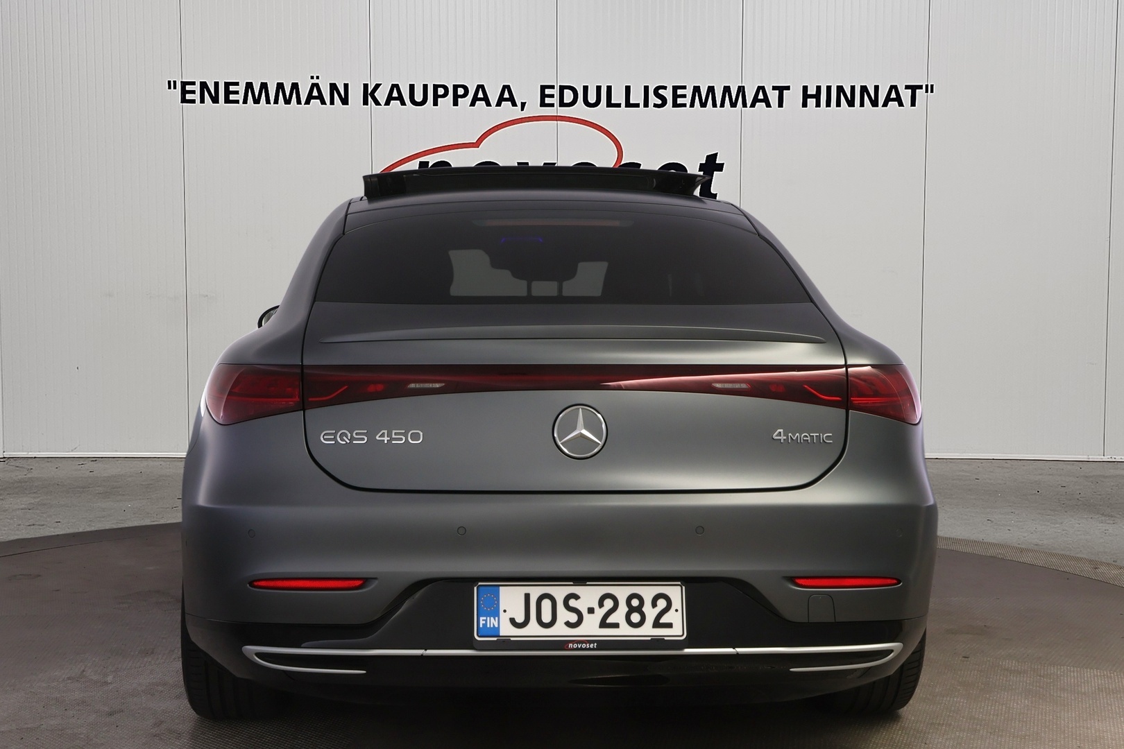 MERCEDES-BENZ EQS 3