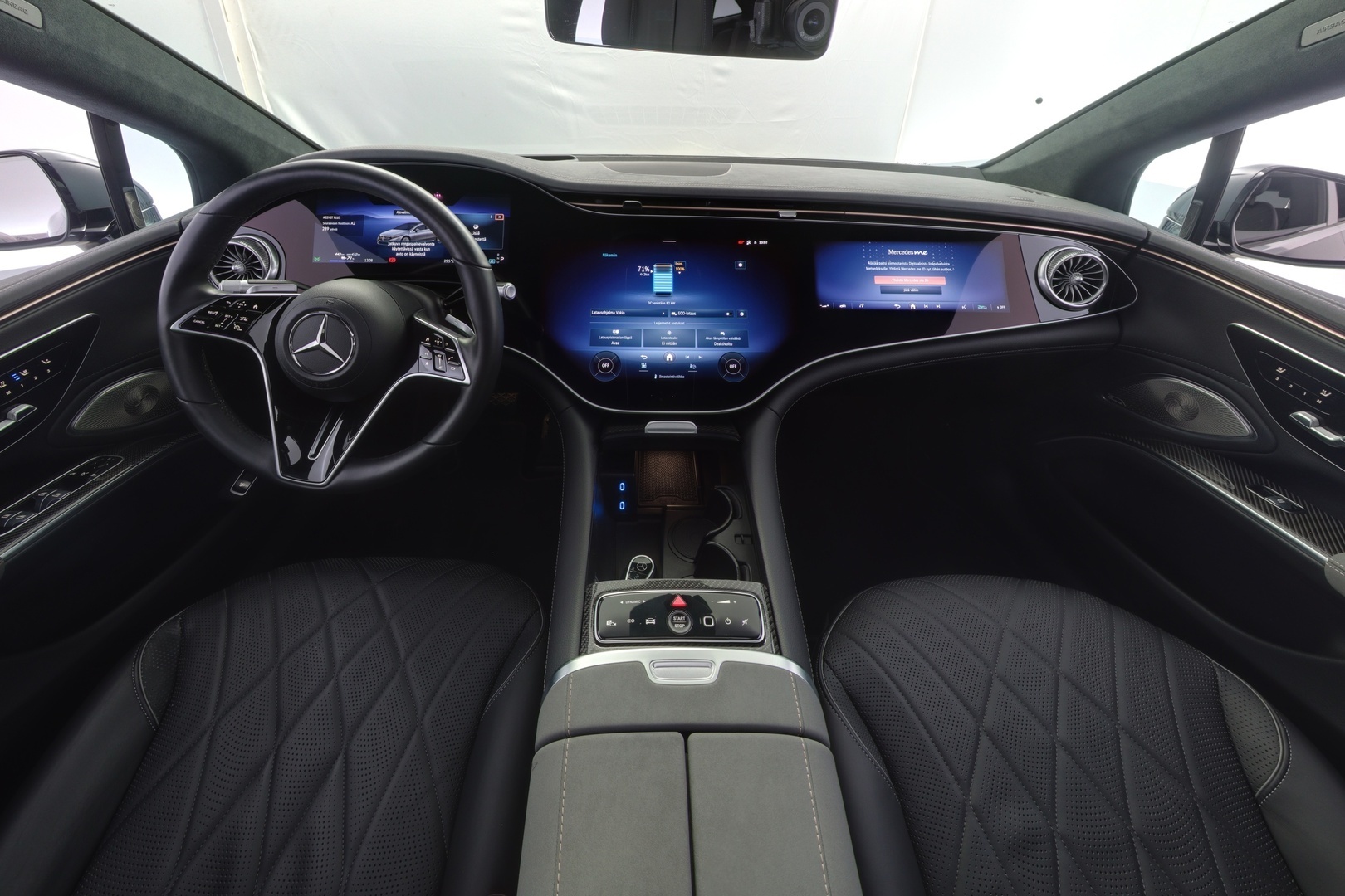 MERCEDES-BENZ EQS 7