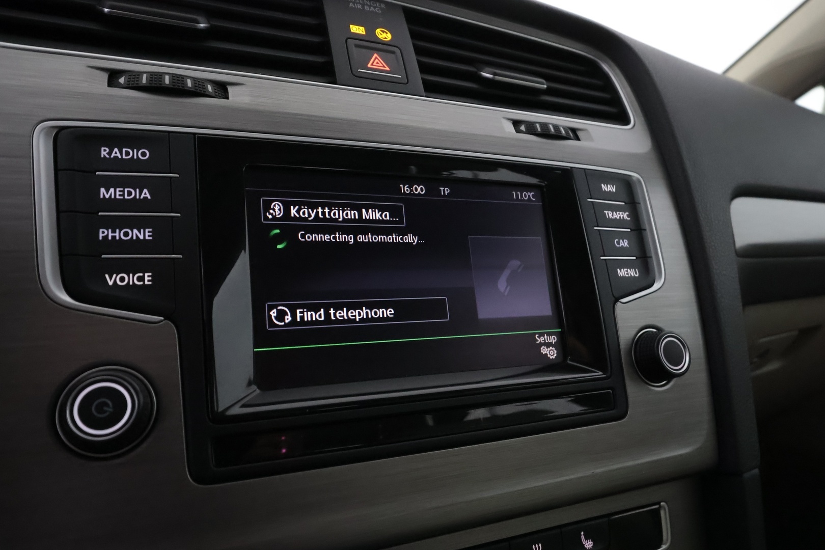 VOLKSWAGEN Golf 2014