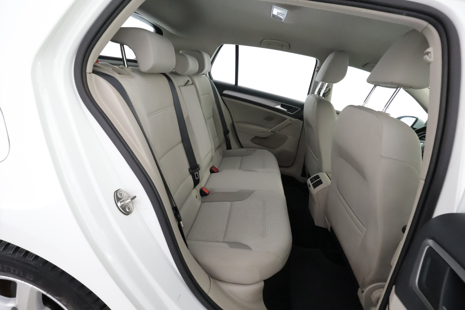 VOLKSWAGEN Golf 2014