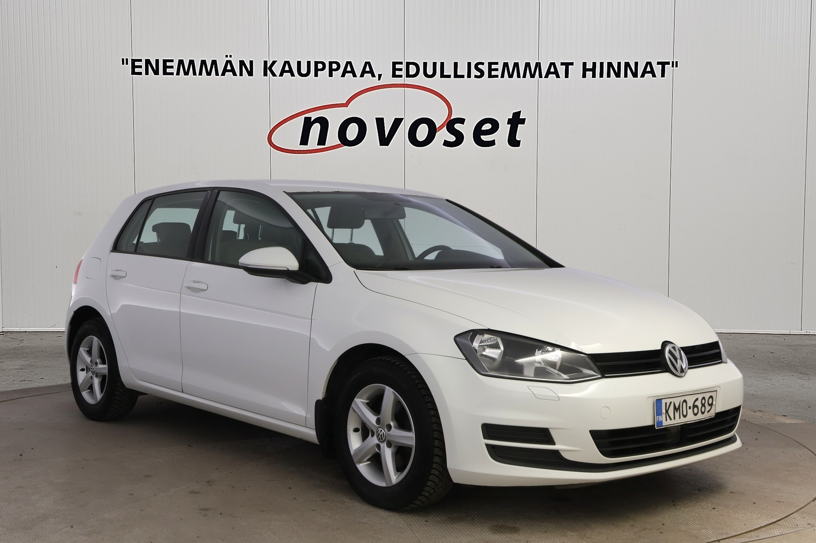 VOLKSWAGEN Golf 2014