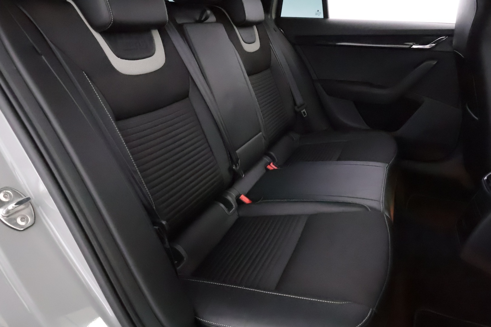 SKODA Octavia 2014