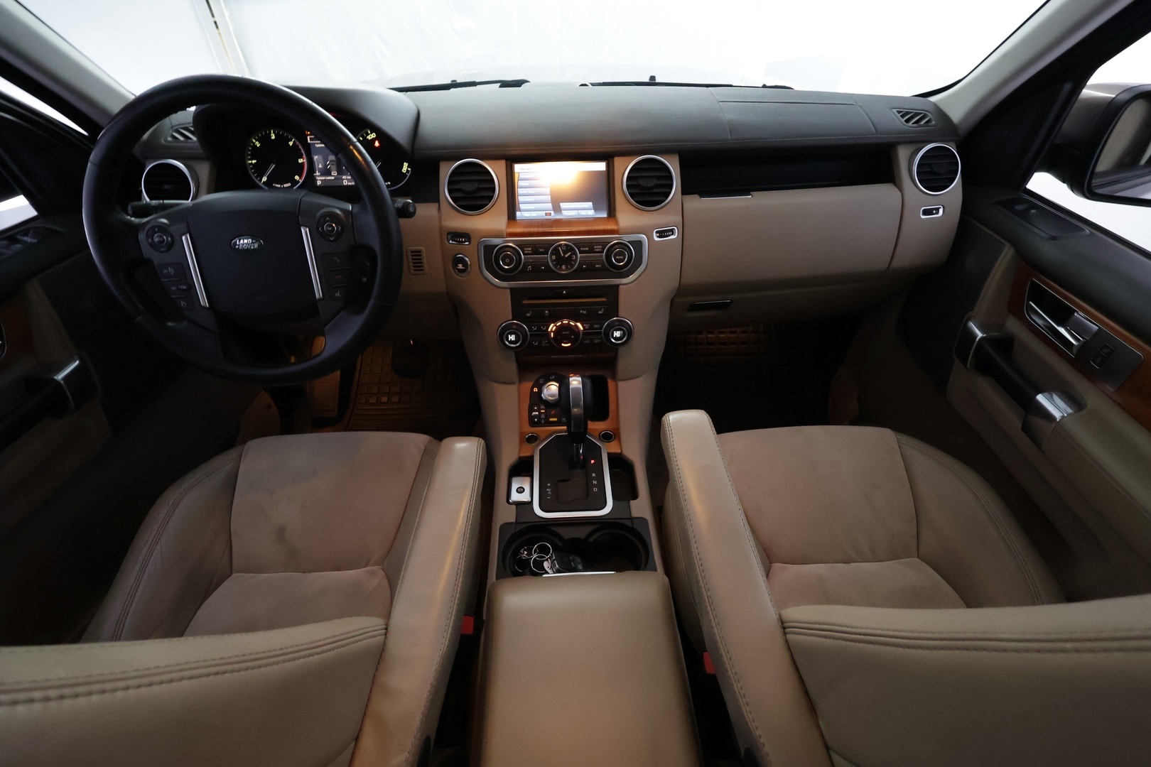 LAND ROVER Discovery 2011