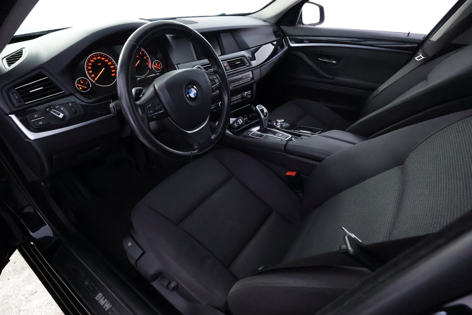 BMW 520 2012