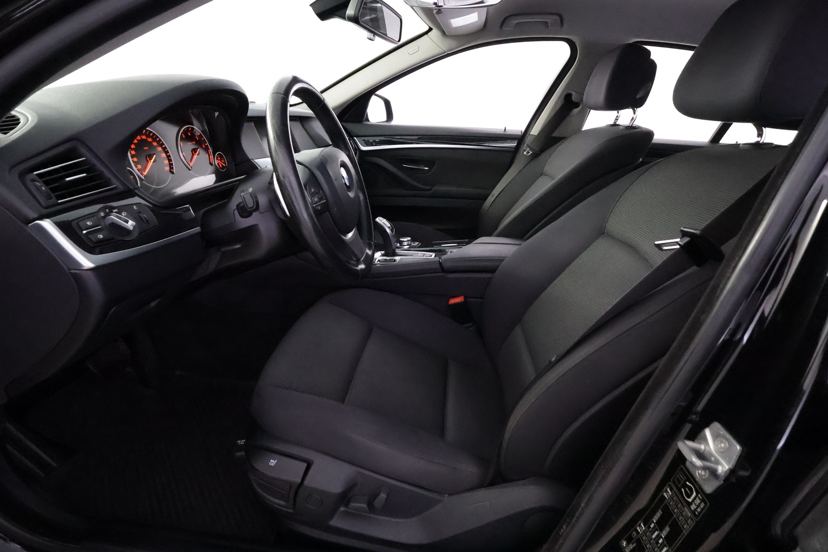 BMW 520 2012