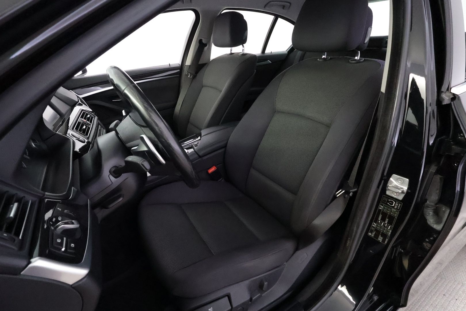 BMW 520 2012