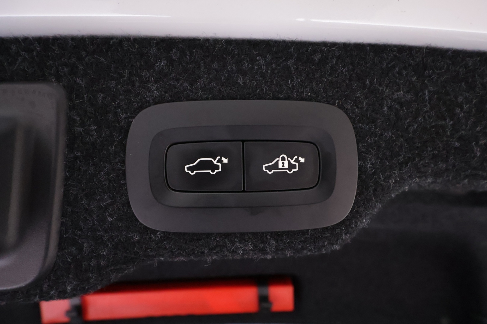 VOLVO S90 46