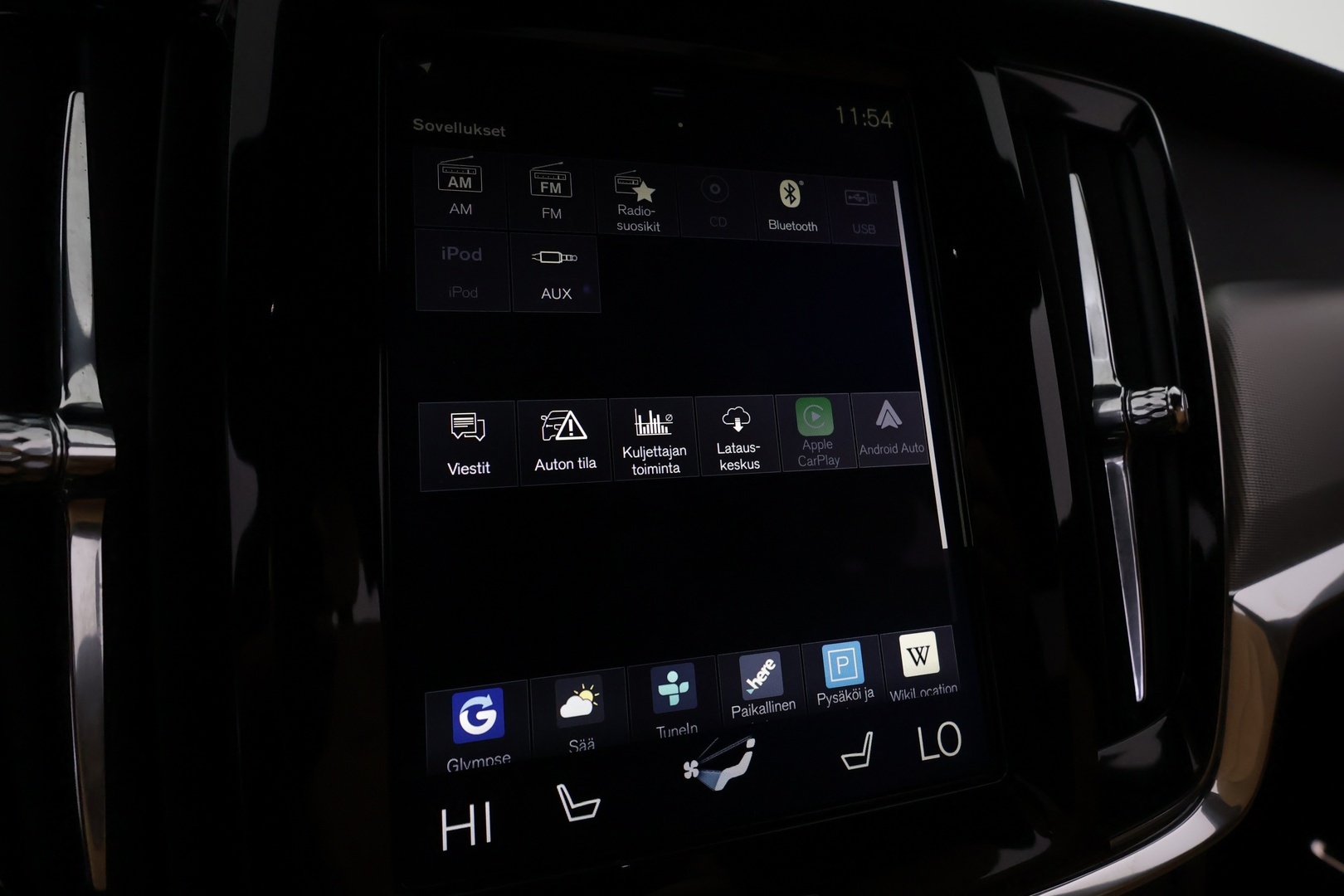 VOLVO S90 61