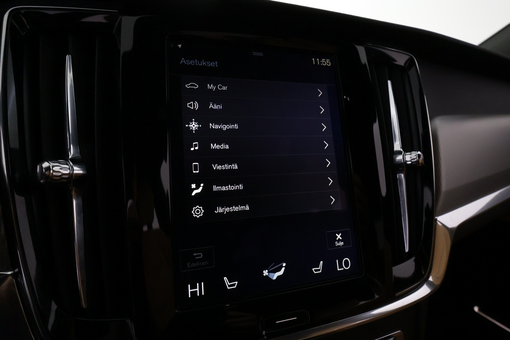 VOLVO S90 65