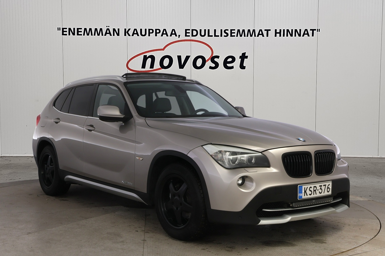 BMW X1 2011