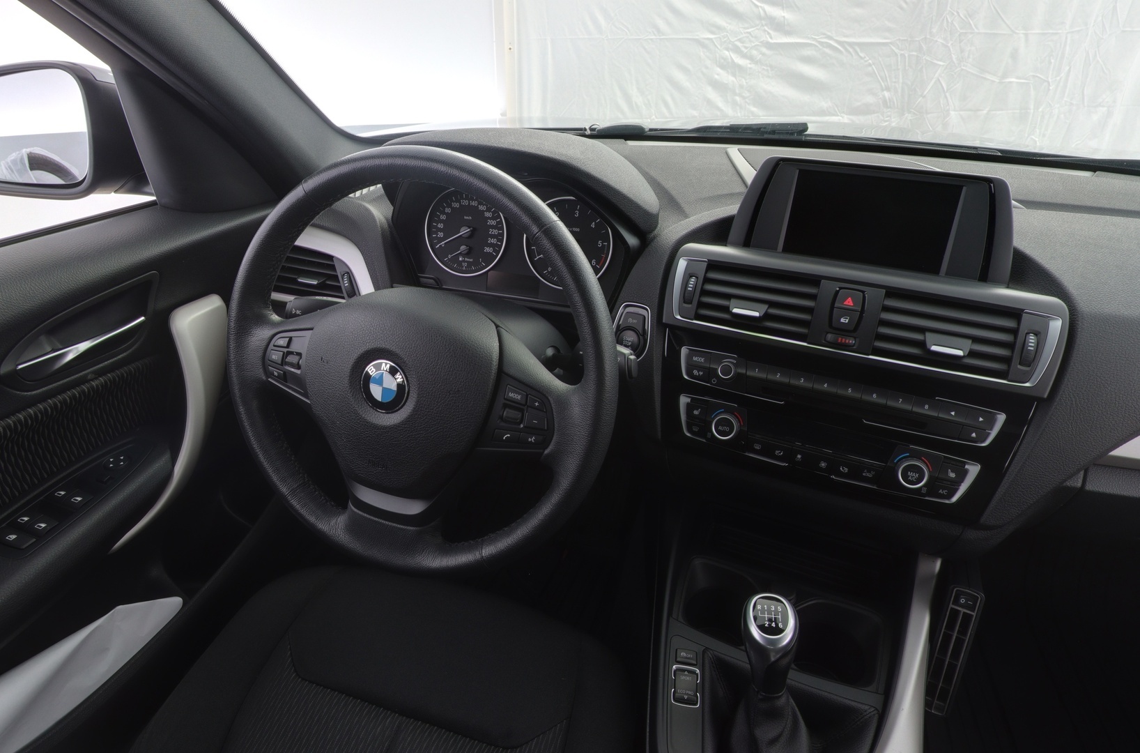 BMW 118 2018