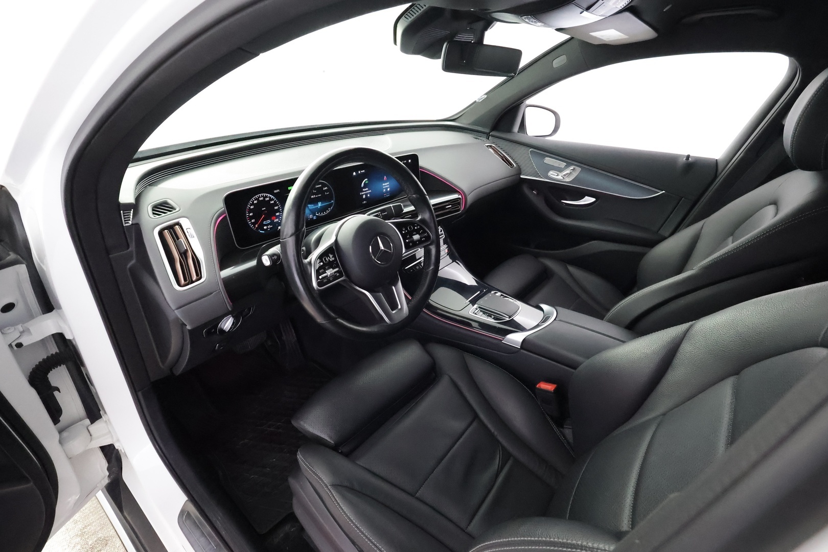 MERCEDES-BENZ EQC 2020