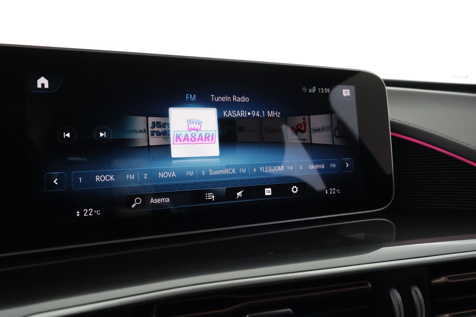 MERCEDES-BENZ EQC 2020