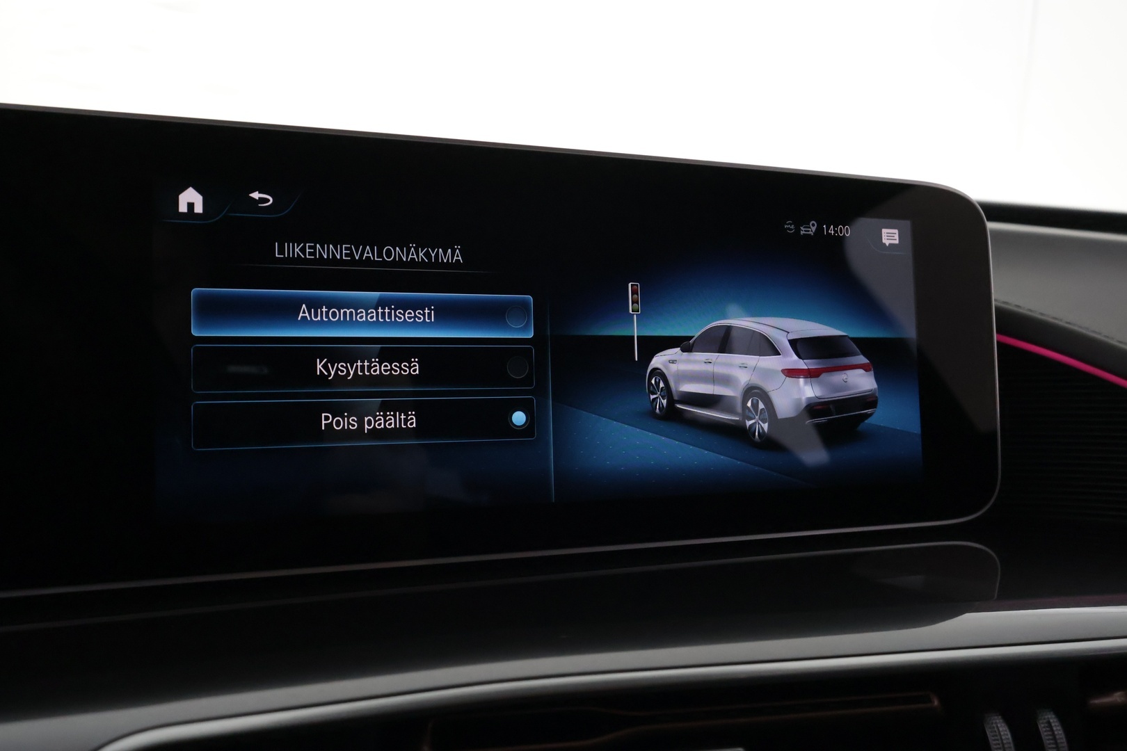 MERCEDES-BENZ EQC 2020