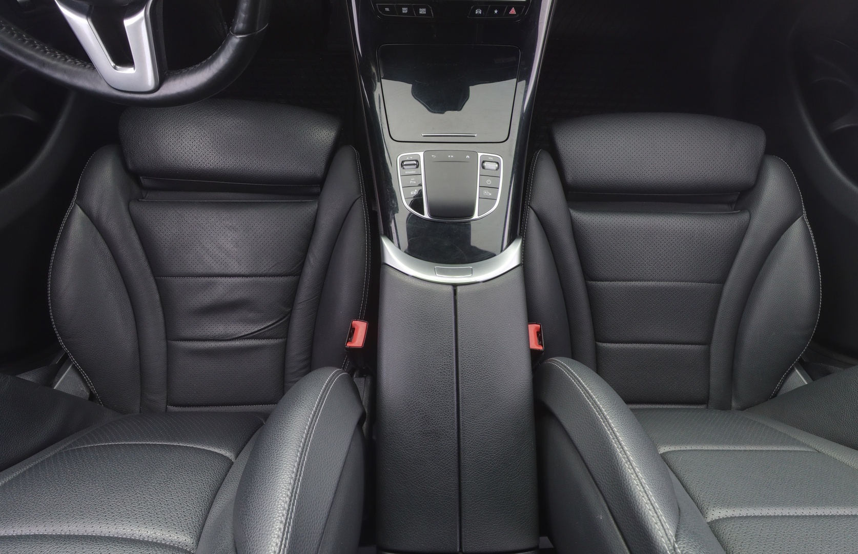 MERCEDES-BENZ EQC 2020