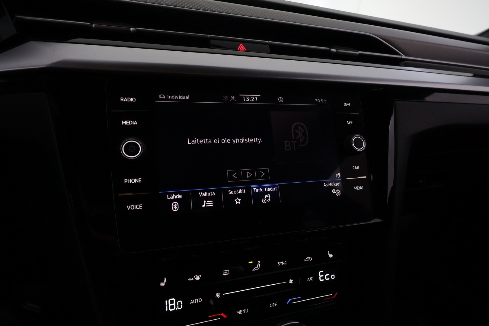 VOLKSWAGEN Arteon 41