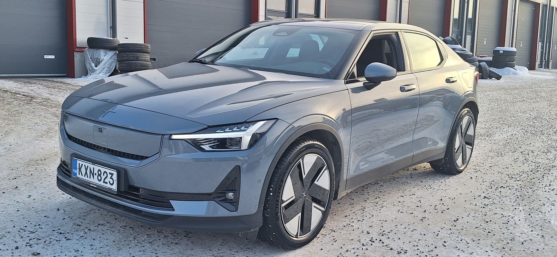 POLESTAR 2 2024